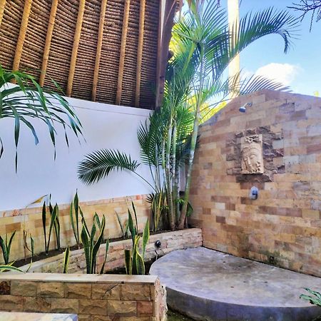 Tiki Boutique Hotel Spa Lombok Селонґ-Беланак Екстер'єр фото