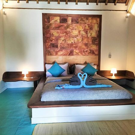 Tiki Boutique Hotel Spa Lombok Селонґ-Беланак Екстер'єр фото